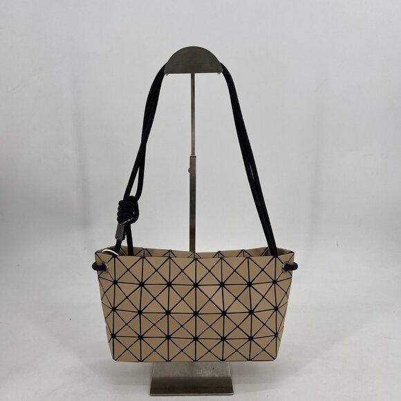 Issey Miyake drawstring tofu bag - Picture 1 of 9